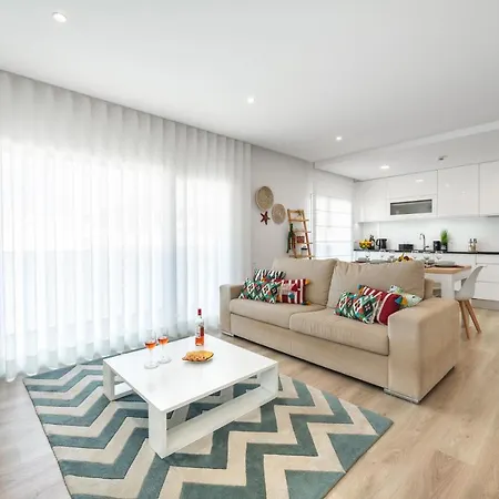 Ocean Lookout With Private Parking In The Heart Of Apartmán