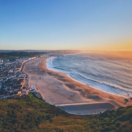 Ocean Lookout With Private Parking In The Heart Of Apartmán *