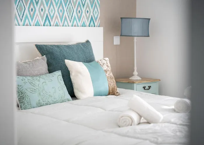 Ocean Lookout With Private Parking In The Heart Of