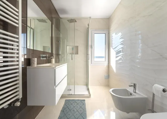 Apartment Ocean Lookout With Private Parking In The Heart Of Nazare