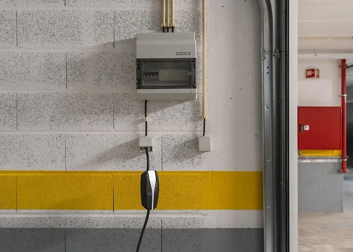 Ocean Lookout With Private Parking In The Heart Of Nazare