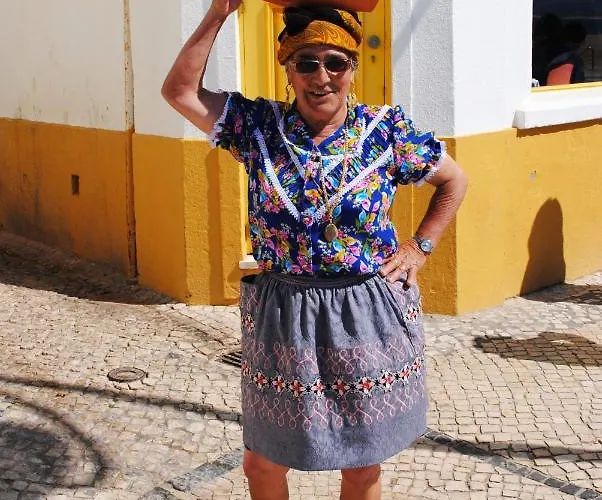 Ocean Lookout With Private Parking In The Heart Of * Nazare