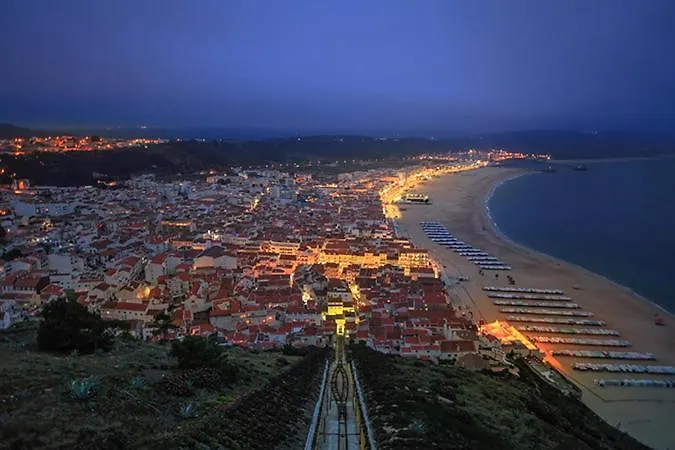 Ocean Lookout With Private Parking In The Heart Of Nazare